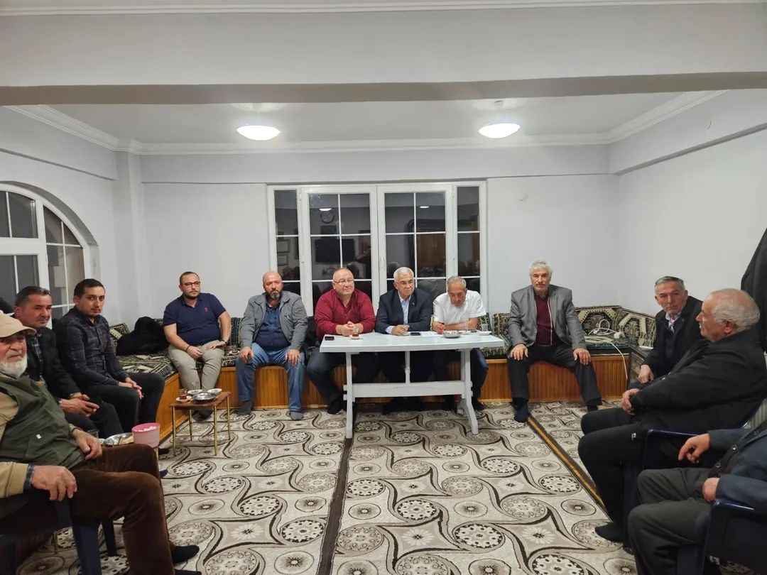 AK Parti Sinanpaşa İlçe Teşkilatından Tazlar Ziyareti