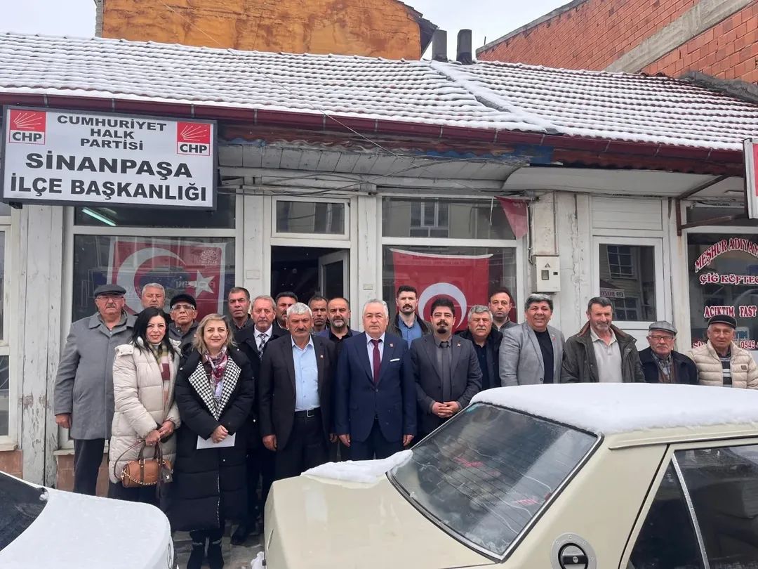 CHP Sinanpaşa Teşkilatı Bayramlaşma Programında Buluştu