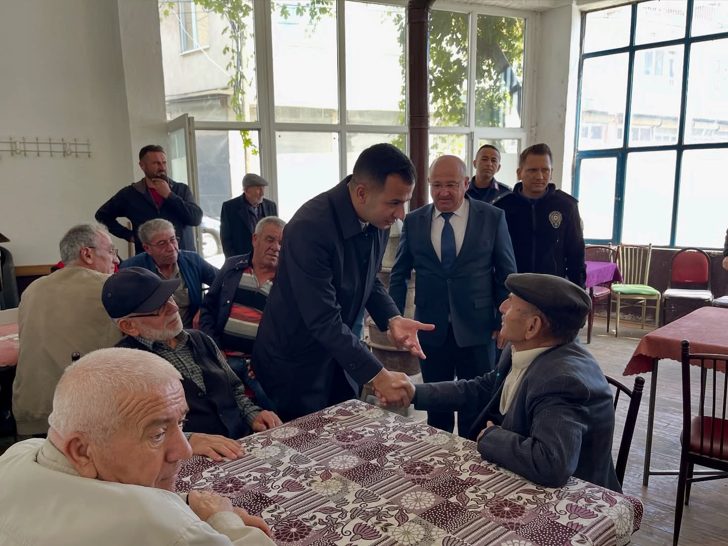 Kaymakam Aslan ve Başkan Çelİkkol Serban’da vatandaşlarla buluştu!