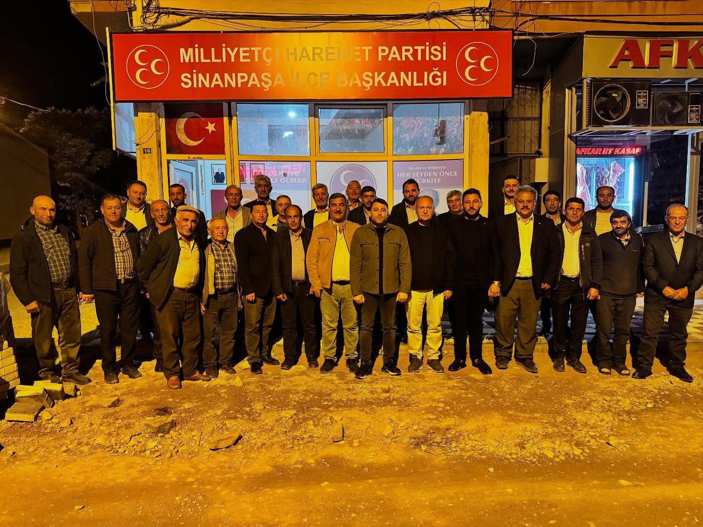 MHP Sinanpaşa Teşkilatı Muhtarlarla bir araya geldi!