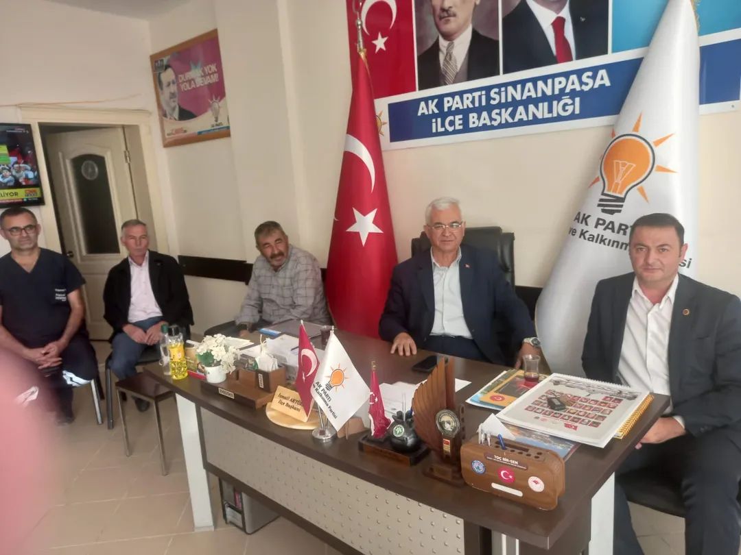 Sinanpaşa’da AK Kadrolar istişare de bulundular!