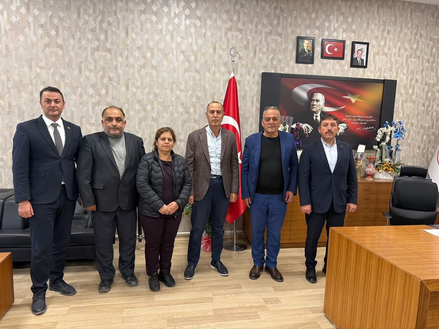 Sinanpaşa AK Parti Heyetinden Hayırlı Olsun Ziyaretleri!