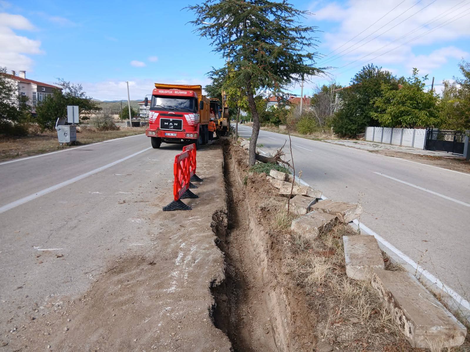 Başkan Çelikkol, Elektrik altyapımız yenileniyor!