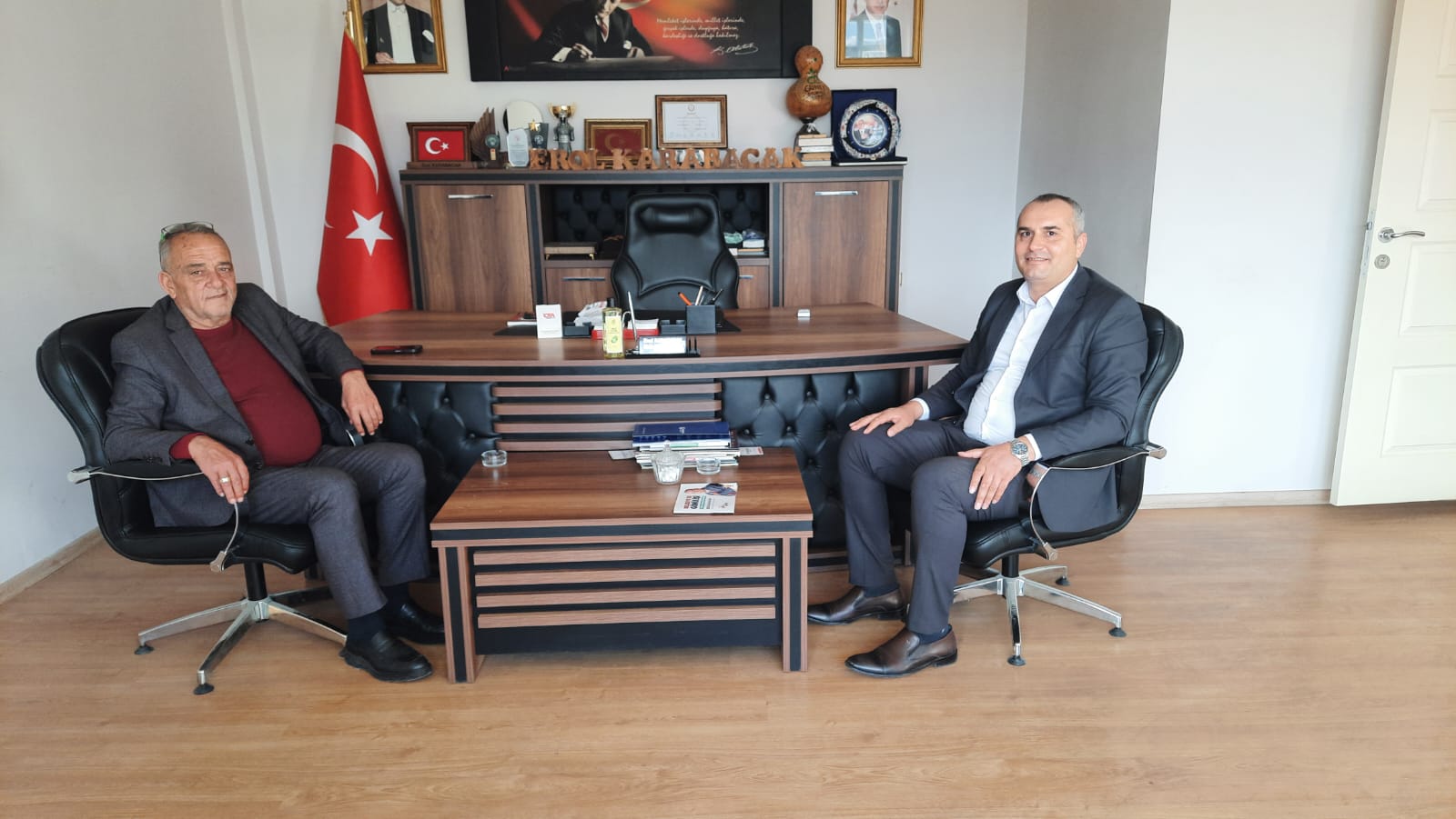 Sinanpaşahaber'den Başkan Karabacak’a Ziyaret!