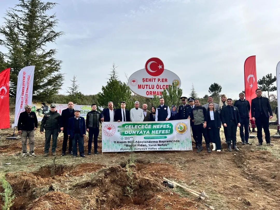 11 Kasım’da Geleceğe Nefes, Şehitlerimize Vefa