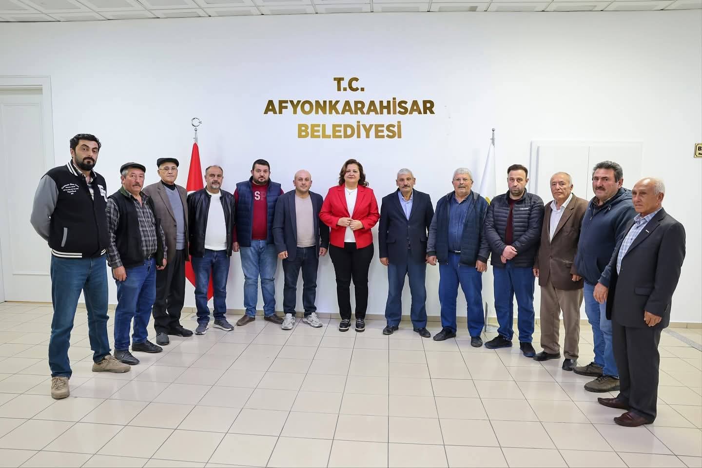 CHP Sinanpaşa Teşkilatından Başkan Burcu Köksal’a Ziyaret