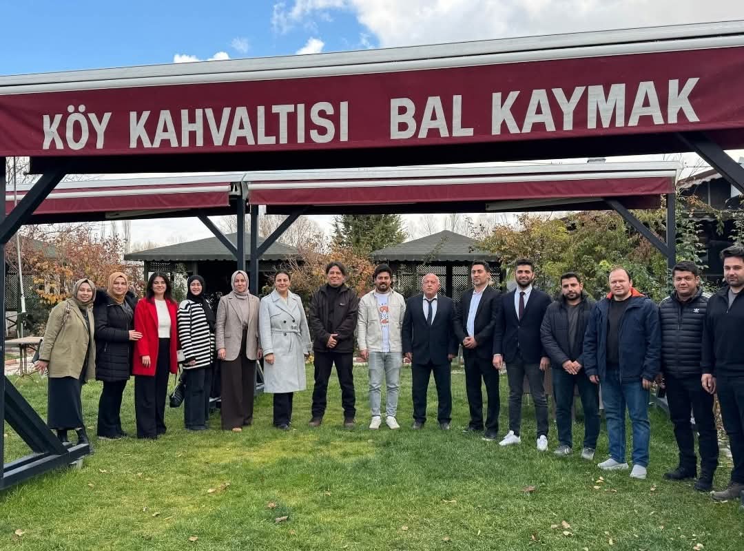 Başkanı Osman Ateş, Öğretmenlerle Bir Araya Geldi