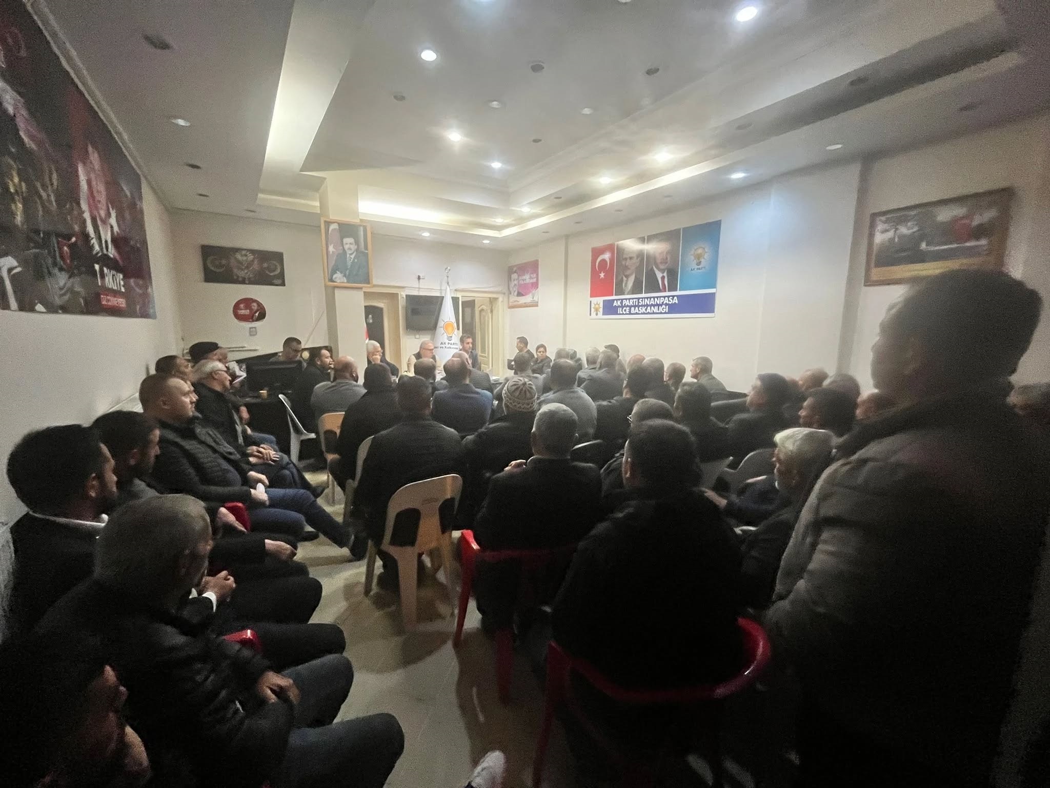 AK Parti Sinanpaşa İlçe Başkanlığı Danışma Meclisi Toplantısı Gerçekleştirildi