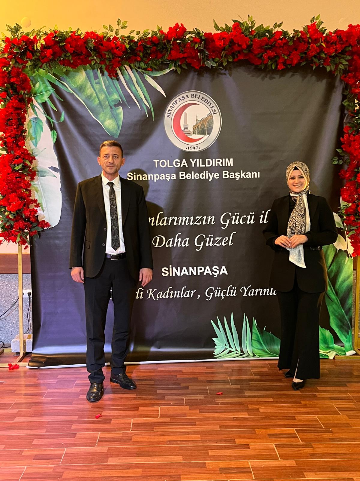 SİNANPAŞA BELEDİYESİNDEN RENKLİ KADINLAR MATİNESİ