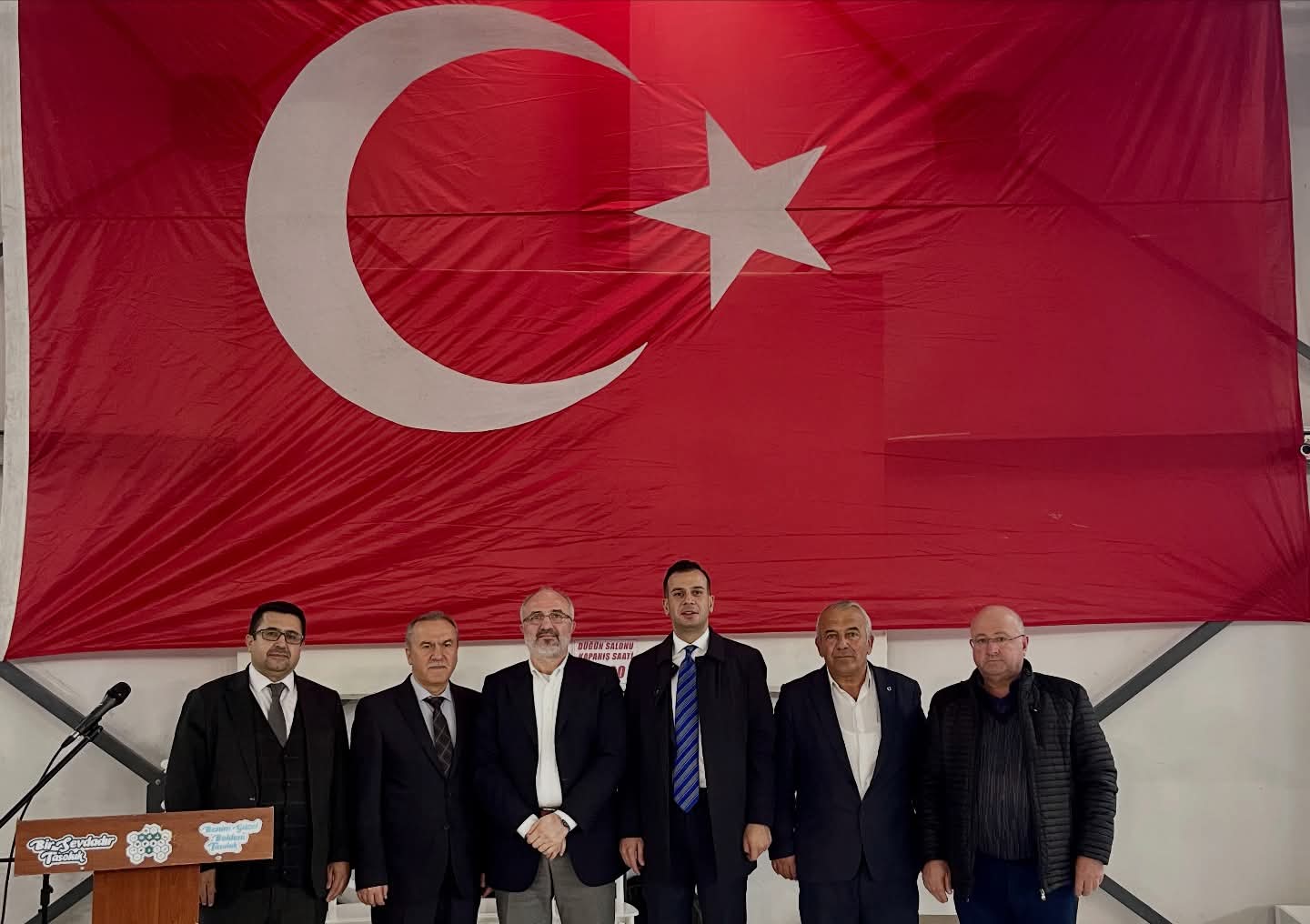 Taşoluk’ta Mevlid-i Nebi Yılı Konferansı Düzenlendi