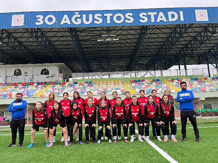 U17 Kızlar Gelişim Ligi’nde Taşoluk Belediye Spor Sahne Alıyor