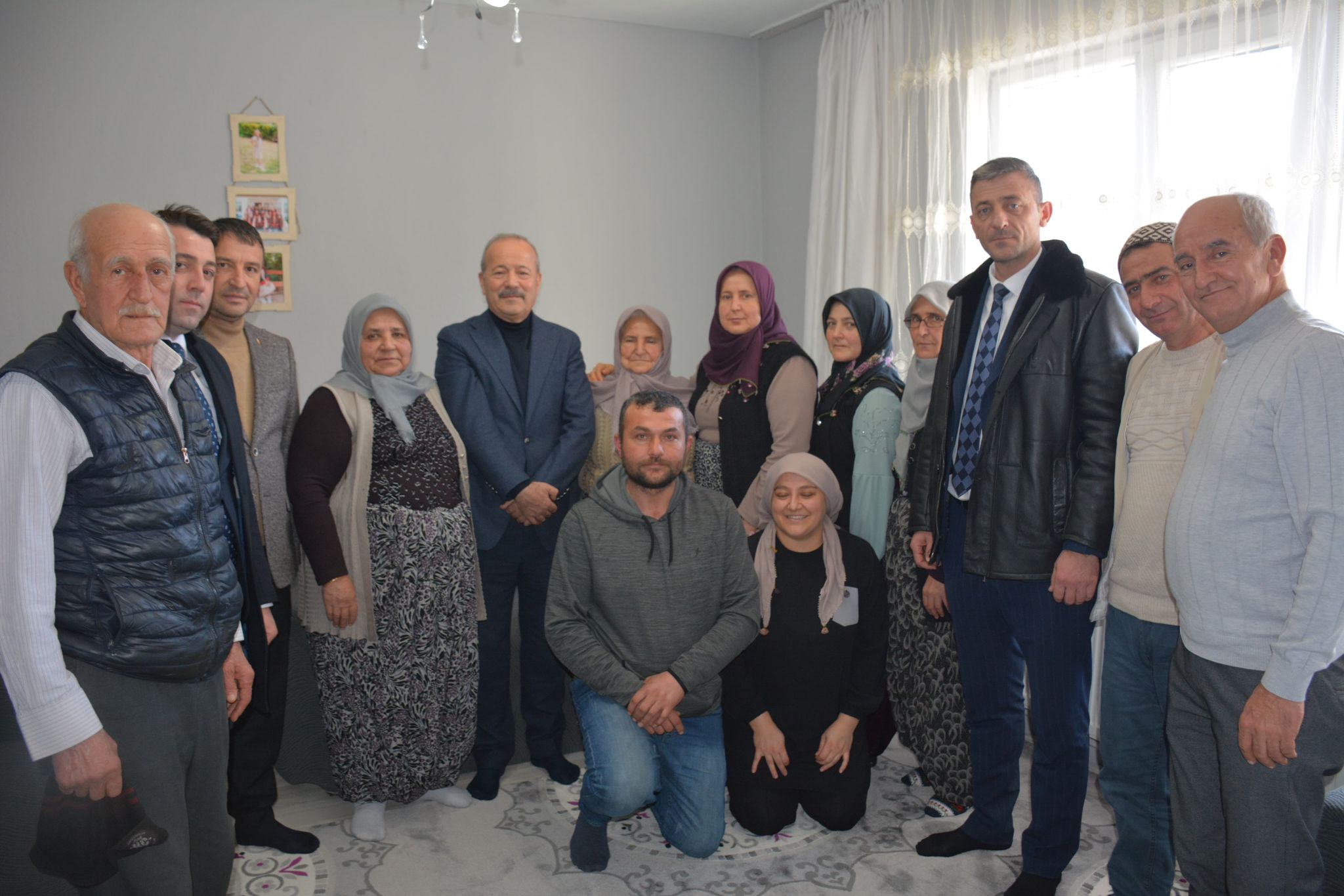 MHP'li Taytak Sinanpaşa'da ziyaretlerde bulundu