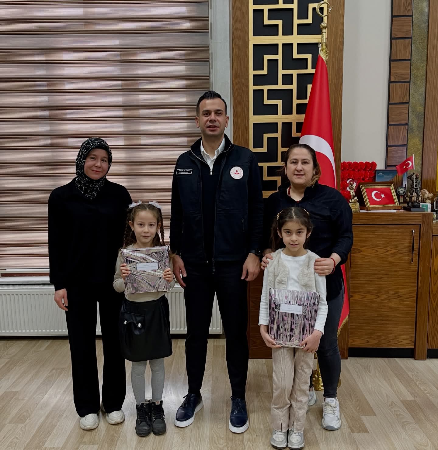 Kaymakam Emrah Aslan, 2025’in Kitap Kurtlarını Tebrik Etti