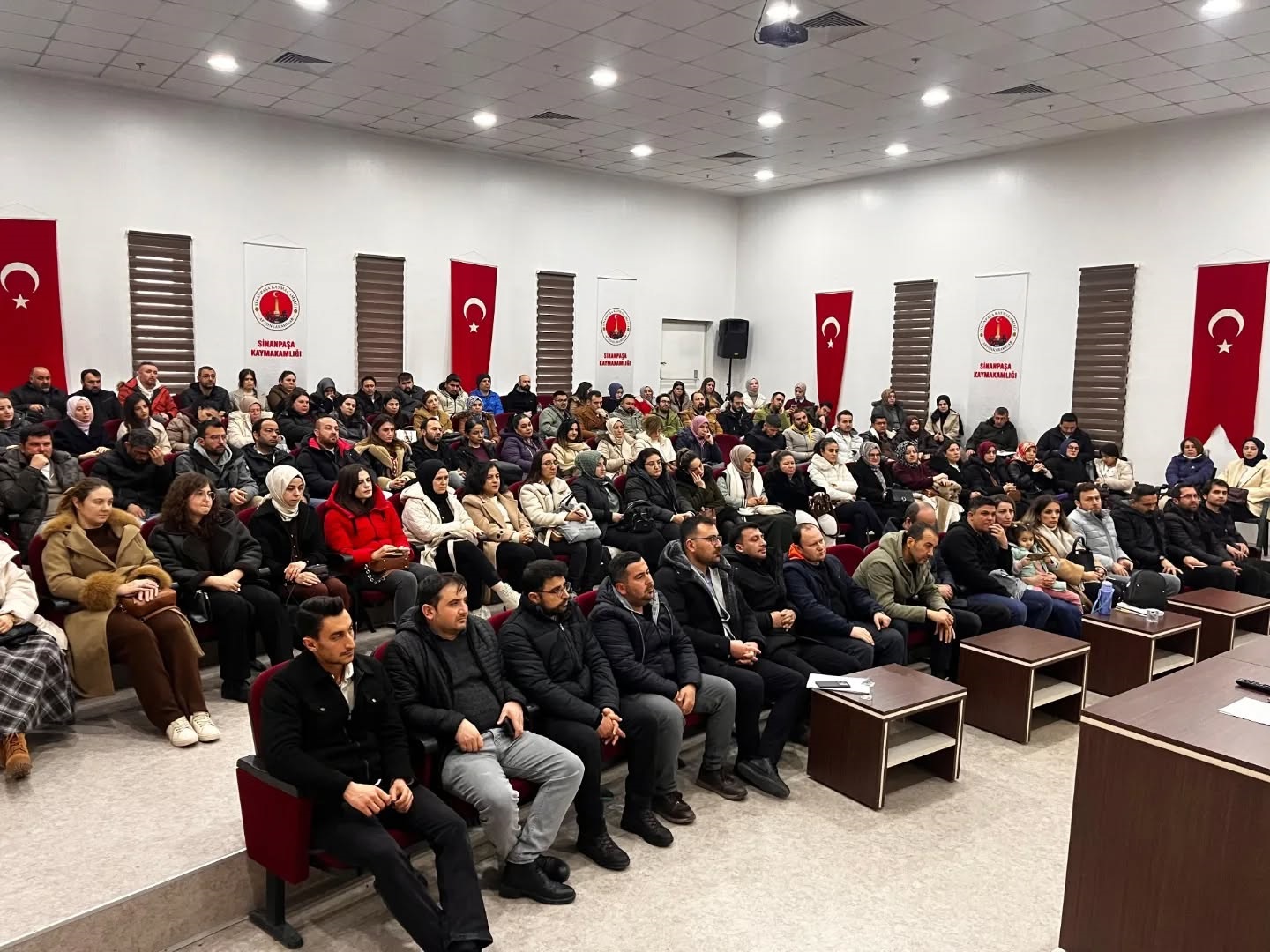 Sinanpaşa İlçe Milli Eğitim’den LGS Başarısı İçin Ortak Akıl Buluşması