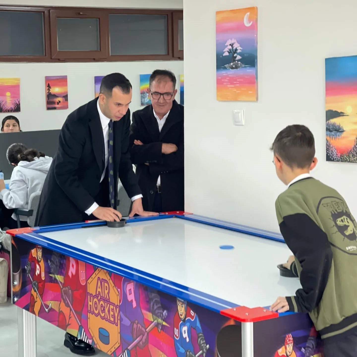 Kaymakam Aslan ve Başkan Yakan’dan Ahmetpaşa Gençlik Merkezi’ne Ziyaret