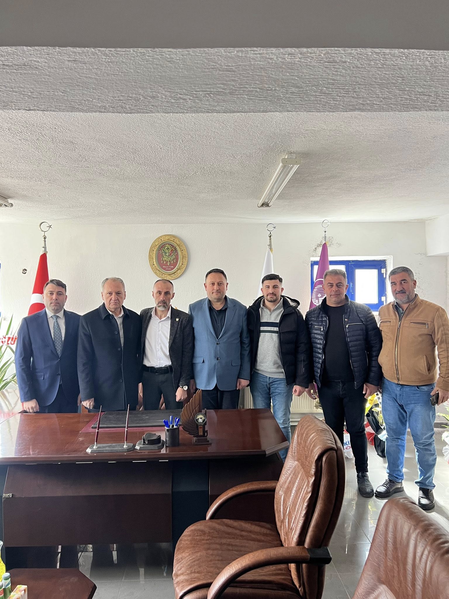 MHP Sinanpaşa İlçe Teşkilatı’ndan Oda Başkanlarına hayırlı olsun ziyareti