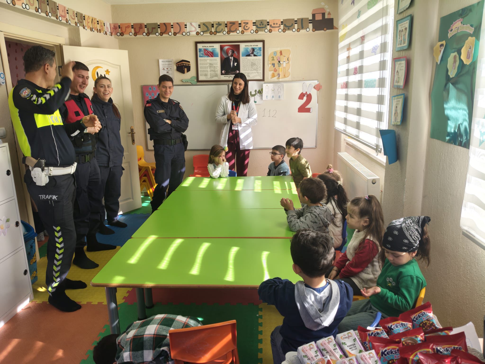 Sinanpaşa’da Çocuklara Güvenli Yaşam Bilinci Aşılandı