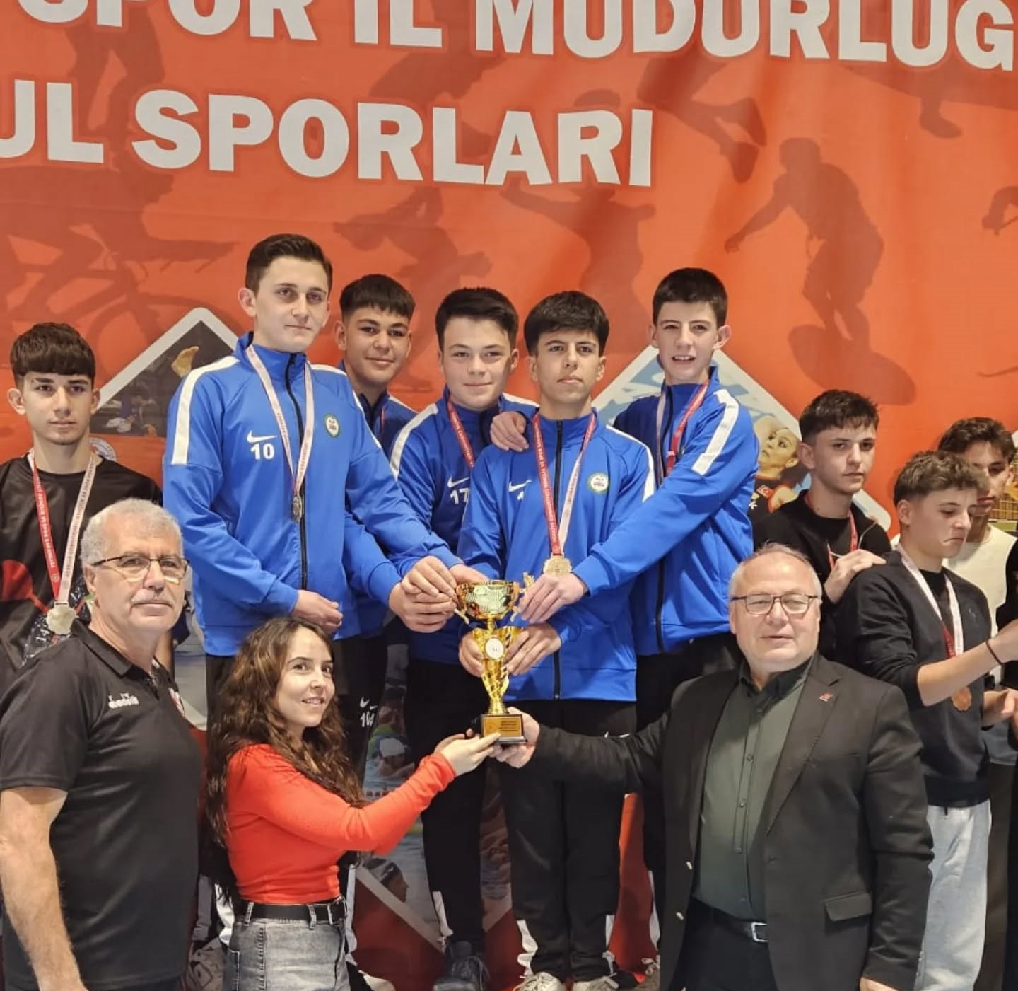 Sinanpaşa’nın Gençleri Dart’ta zirvede