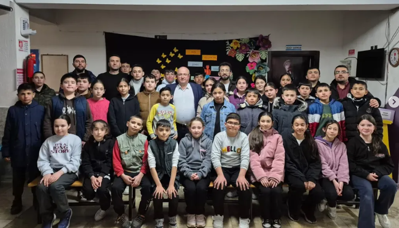 Başkan Ünal Çelikkol Öğrencilerle İftar Sofrasında Buluştu