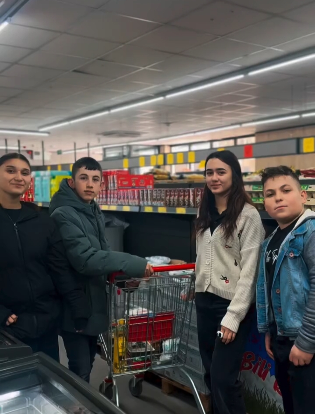 Öğrenciler Ramazan Kolileriyle İhtiyaç Sahiplerine Umut Oldu