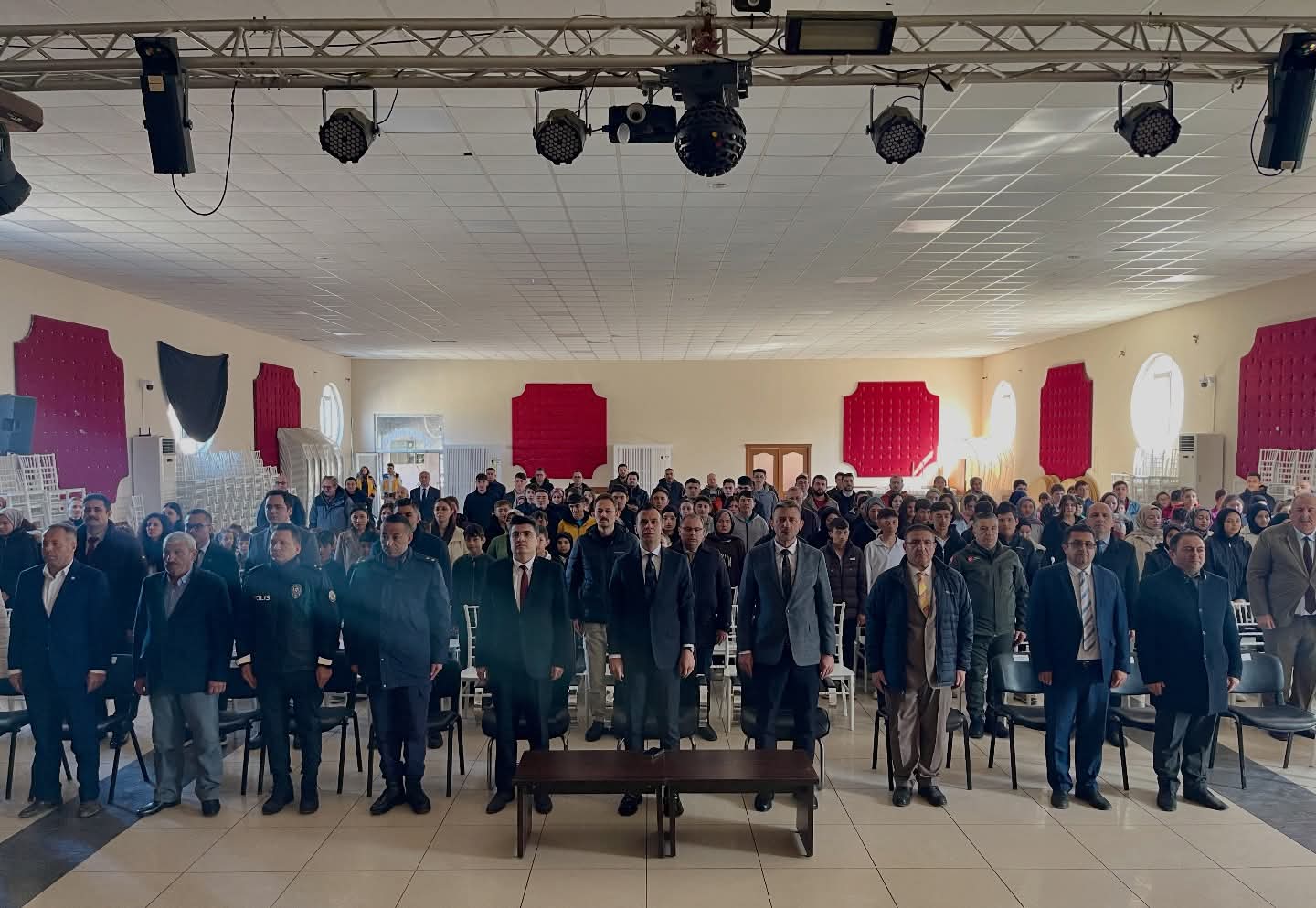 Sinanpaşa’da İstiklal Marşı’nın Kabulü Coşkuyla Anıldı