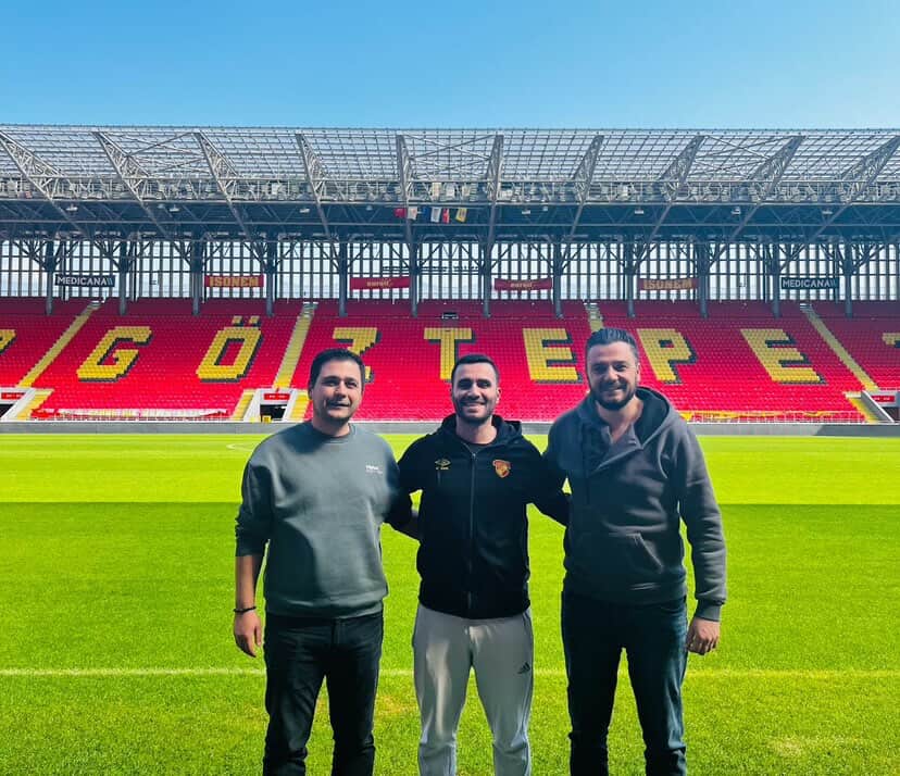 Afyon Sinanpaşa’da Bir İlk: Göztepe Futbol Okulu Açıldı