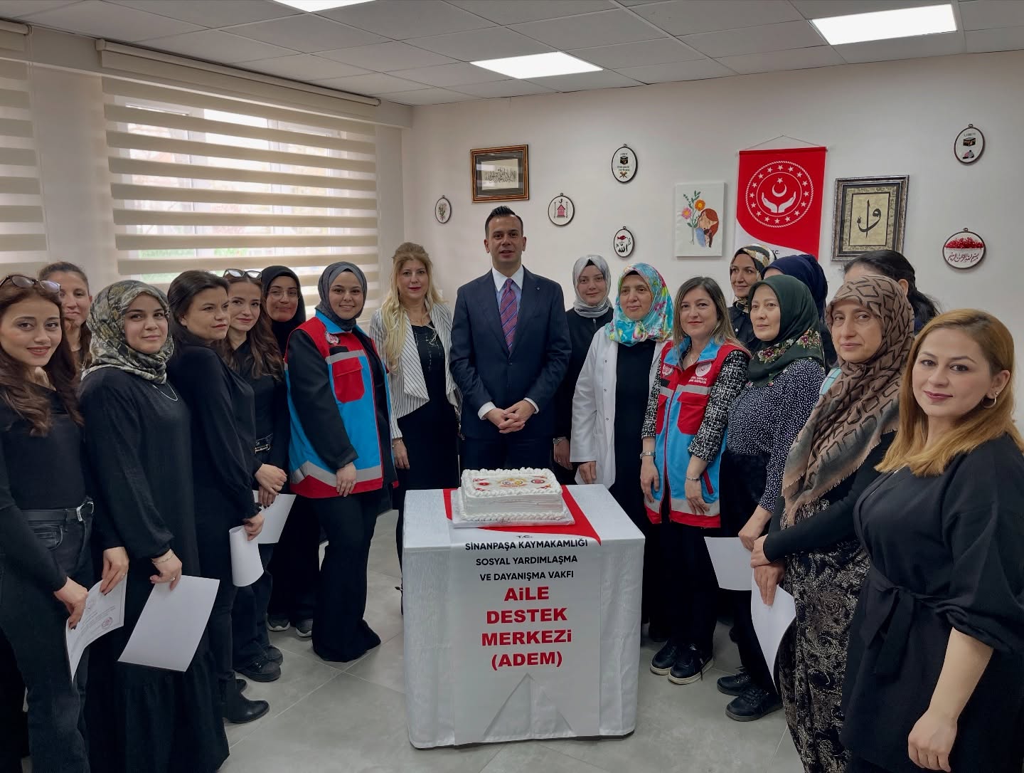 Sinanpaşa ADEM’den El Sanatları Sergisi