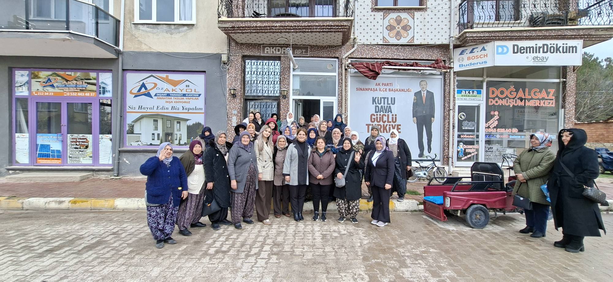 Yasemin Külcü Başkanlığında Haftalık Toplantı Gerçekleştirildi