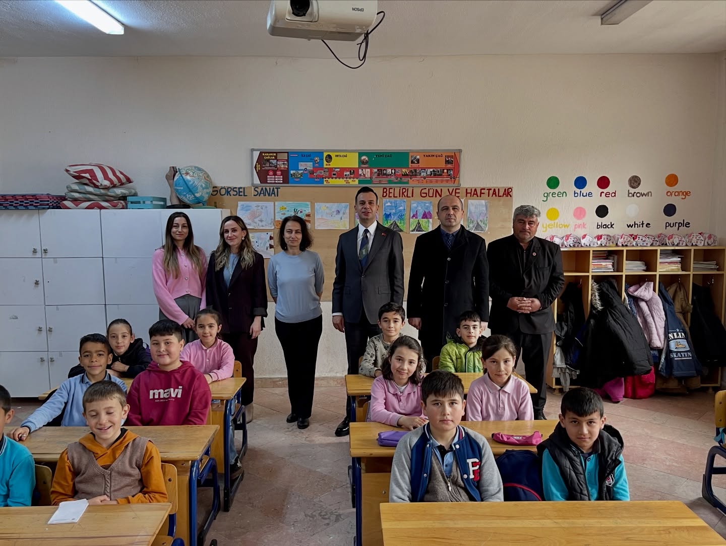 Kaymakam Aslan Boyalı Şöhret Hanım İlkokulu’nu Ziyaret Etti