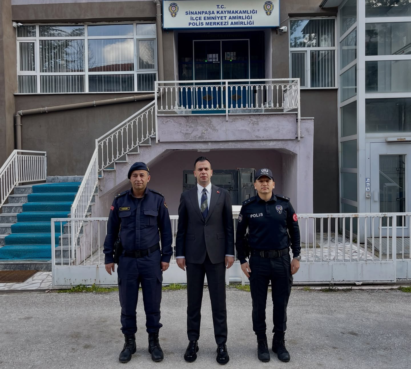 Sinanpaşa’da Haftalık Asayiş Toplantısı Gerçekleştirildi