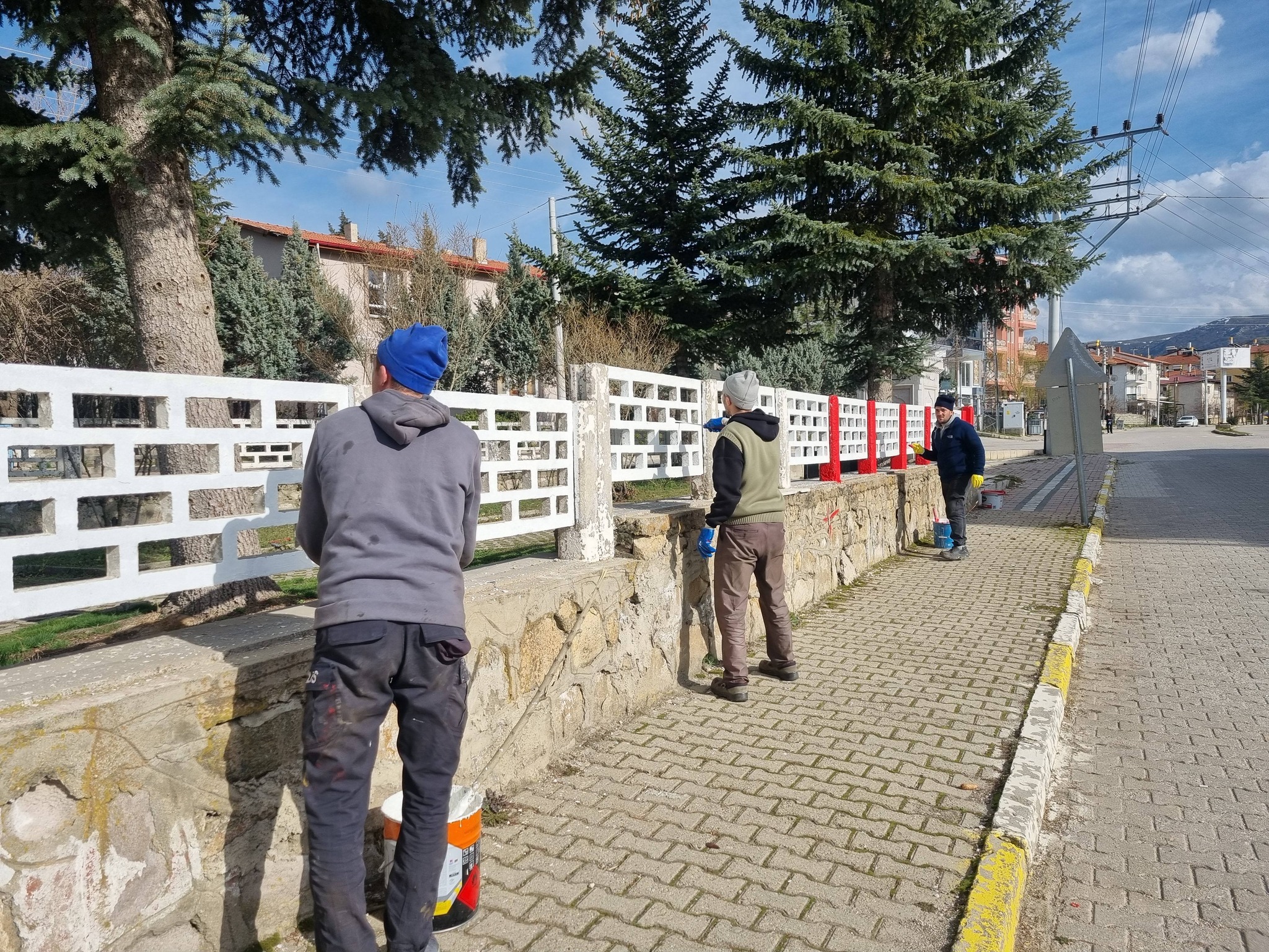 Taşoluk Belediyesi’nden Çevre Düzenleme Çalışması