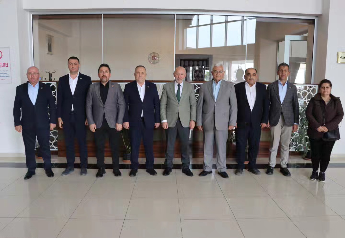 AK Parti Sinanpaşa Teşkilatından Mehmet Siper’e Hayırlı Olsun Ziyareti