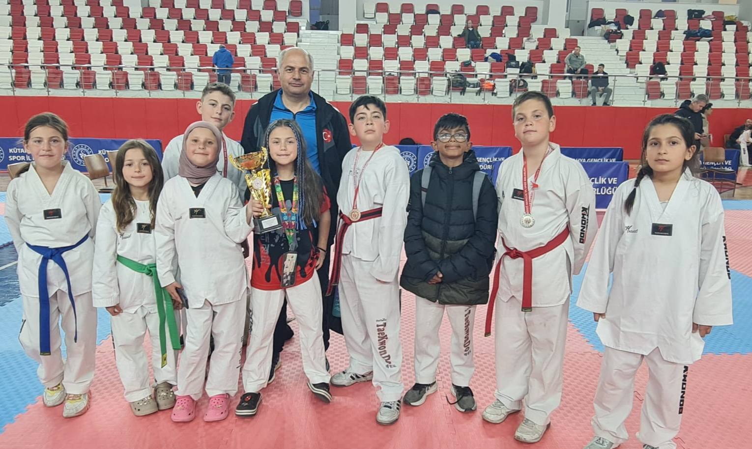 Taşoluk Belediyespor’dan Kütahya’da Büyük Başarı