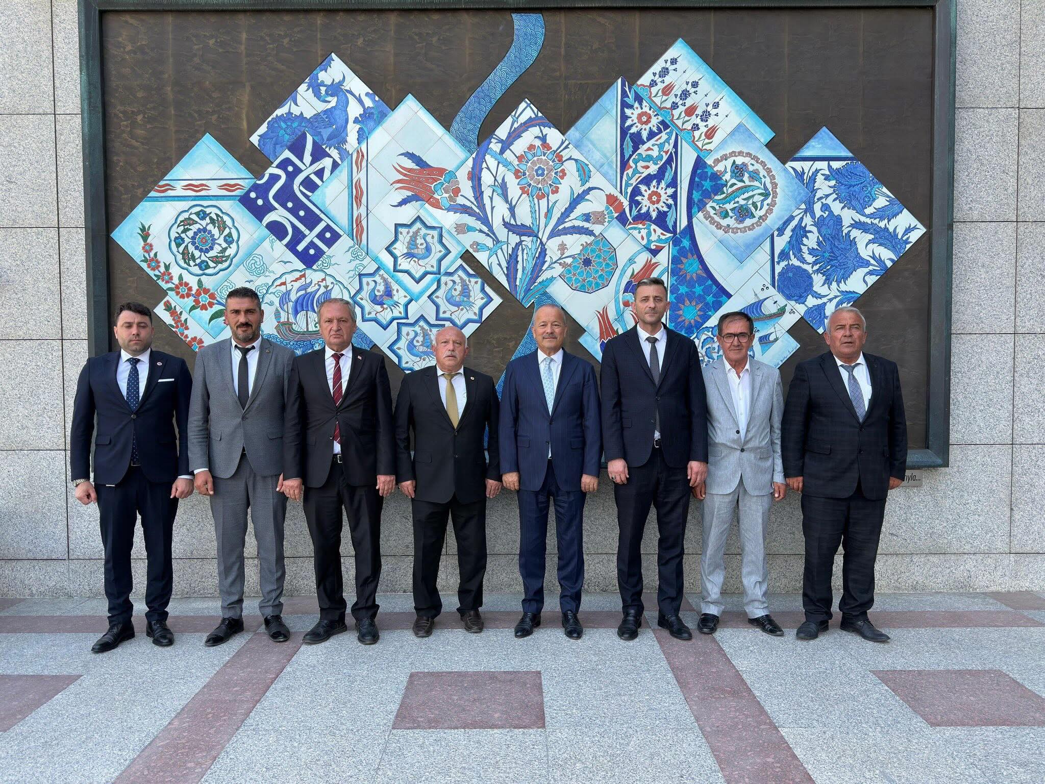 MHP Sinanpaşa Teşkilatından Milletvekili Mehmet Taytak’a Ziyaret