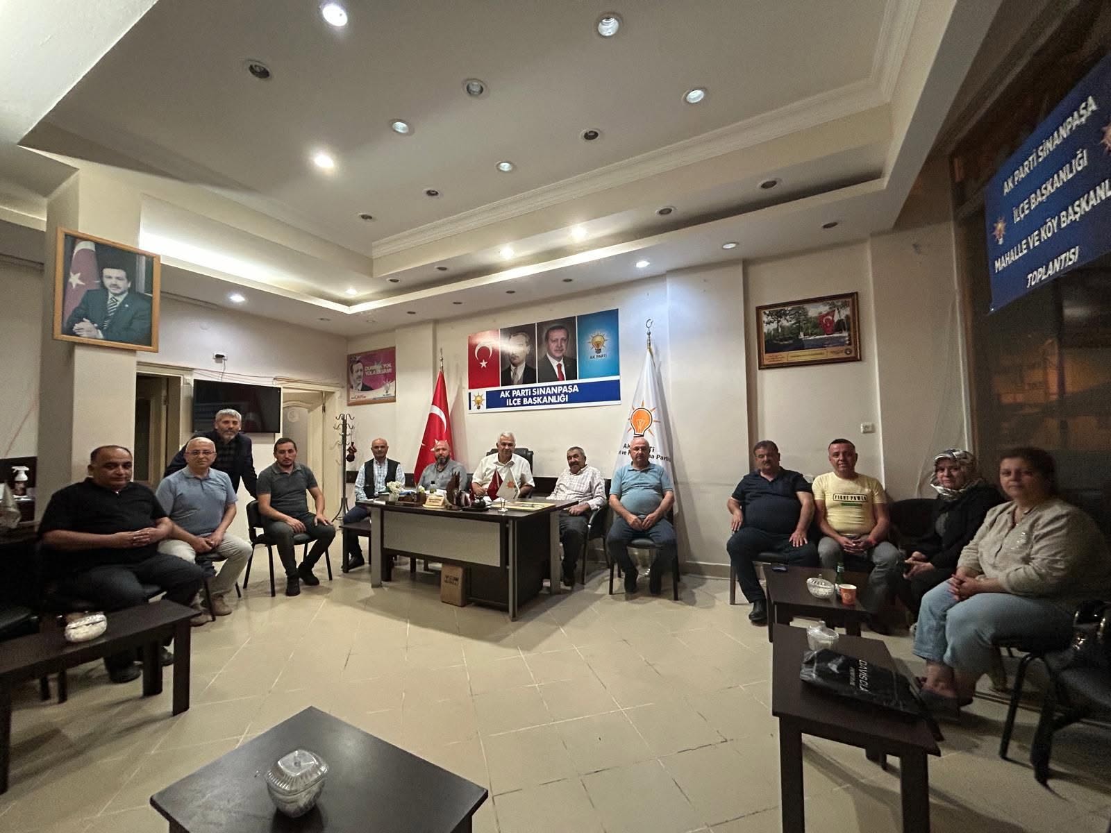 AK PARTİ SİNANPAŞA TEŞKİLATI ÜYE ÇALIŞMALARINA HIZ VERDİ