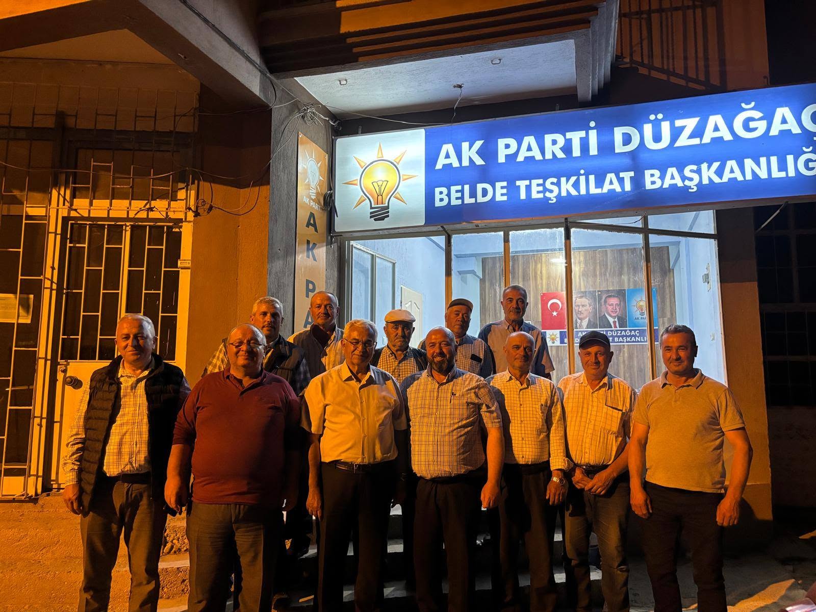 AK Parti Sinanpaşa İlçe Başkanlığı Düzağaç’ta Sahada
