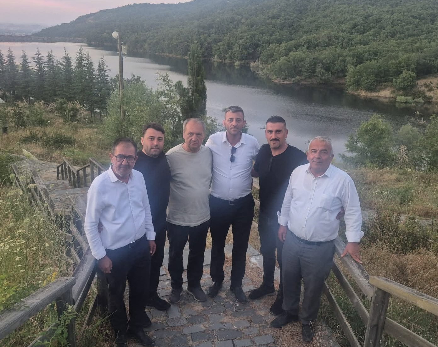 MHP'li Belediye Başkanları Ahmetpaşa'da Bir Araya Geldi