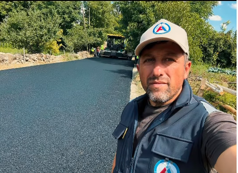 AK Partili Özgür Kıvrak Duyurdu: Kırka'da Asfalt Mesaisi Başladı
