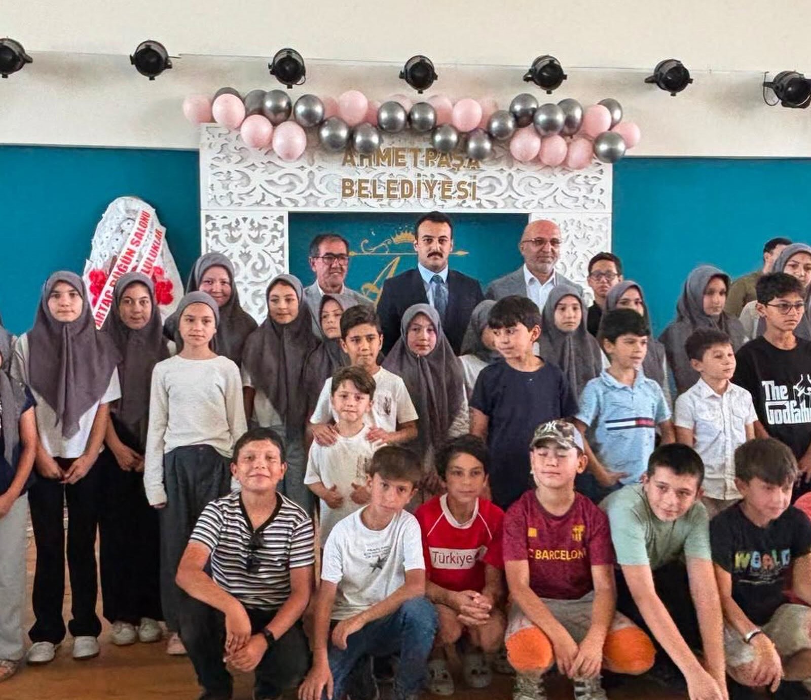 Ahmetpaşa’da Dönem Sonu Kur’an Kursu Etkinliği Düzenlendi