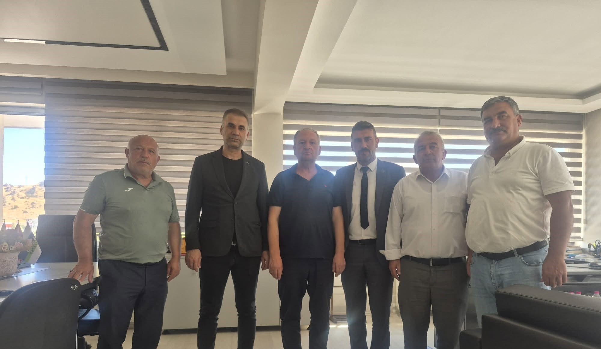 SİNANPAŞA’DA DOĞAL GAZ ÇALIŞMALARI MASADA