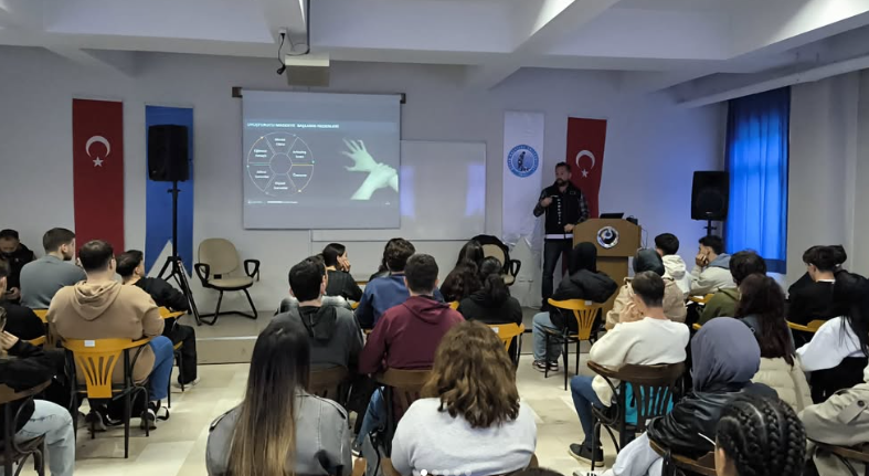 SİNANPAŞA MYO’DA ÖĞRENCİLERE YÖNELİK SEMİNER DÜZENLENDİ