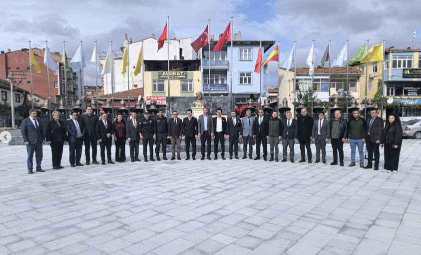 Sinanpaşa’da Mustafa Onur Bostancı’ya Hizmet Teşekkürü
