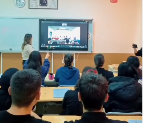 Sinanpaşa Anadolu Lisesinden Avrupa’ya Uzanan Eğitim Etkinliği